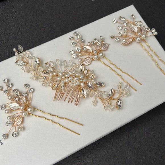 BRIDAL HAIR PIN SET - Picture 4 of 5